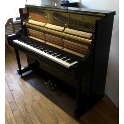 Piano droit YAMAHA YS10SB, Silent, 121 cm, noir brillant, très récent