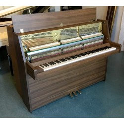 Piano droit occasion YAMAHA C 108 Noyer Satiné