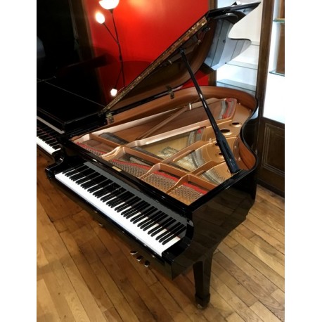 PIANO A QUEUE YAMAHA C3 186cm Noir Brillant