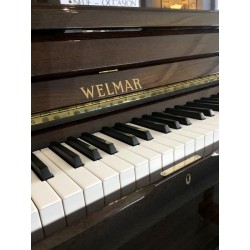 Piano droit occasion WELMAR 126 Noyer Brillant.