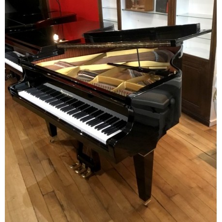 PIANO A QUEUE GAVEAU 150T Noir brillant by SCHIMMEL