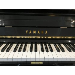 Piano Droit YAMAHA U1 121cm Noir brillant