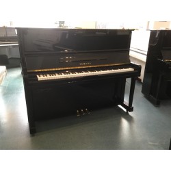 Piano Droit YAMAHA U10 Silent 121cm Noir brillant