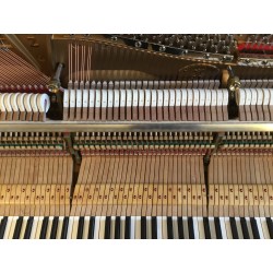 Piano droit STEINWAY & SONS Modèle Z Noir Brillant