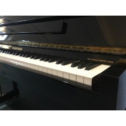Piano Droit W. HOFFMANN 120 World Noir Brillant