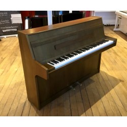 Piano droit Steingraeber & Sohne noyer satiné