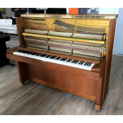 Piano Droit occasion YAMAHA W-121 chene satiné 1m21