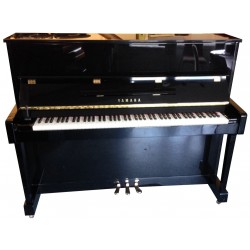 Piano Droit YAMAHA YM5 121 cm Noir brillant