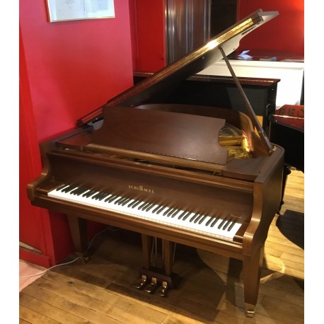 Piano à queue SCHIMMEL 150T Noyer satiné