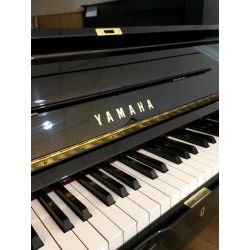 Piano droit Yamaha U1 MP100 Silent 1m21 Noir Brillant