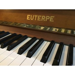 PIANO DROIT EUTERPE EU 119 Noyer satiné
