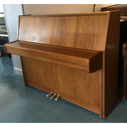 Piano droit YAMAHA P116N Noyer satiné 114cm