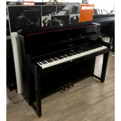 Piano numérique Roland LX17-PE Noir brillant.