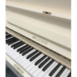 Piano droit Hyundai By Samick U-838 121cm Blanc brillant