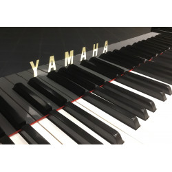 Piano à queue YAMAHA G2 1m73 Noir Brillant