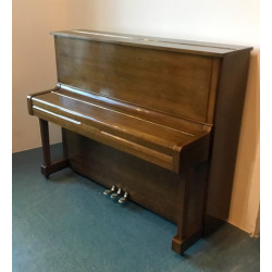 Piano Droit YAMAHA U1 121cm Noyer satiné