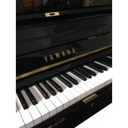 Piano Droit YAMAHA U1 121cm Noir brillant