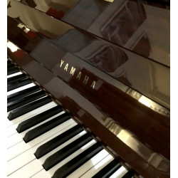 Piano Droit YAMAHA 105 Acajou Brillant