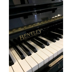 Piano droit Bentley Normandy noir Brillant 1m14