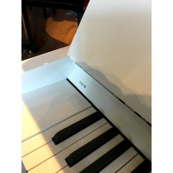 Piano Droit W.HOFFMANN Vision V120 Blanc Brillant /Chrome