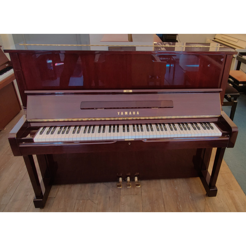 Piano droit YAMAHA U1 121cm Acajou Brillant