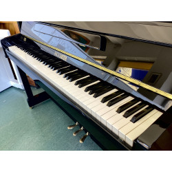 PIANO DROIT HOHNER HP 112 NOIR BRILLANT