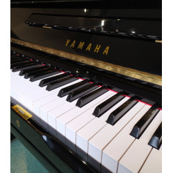 Piano Droit YAMAHA U3 131cm Noir brillant