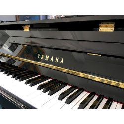 PIANO DROIT YAMAHA C113 NOIR BRILLANT