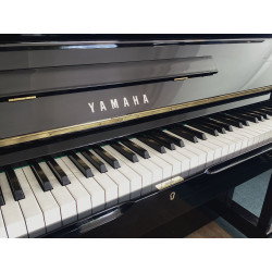 PIANO DROIT YAMAHA U1H 121 CM NOIR BRILLANT