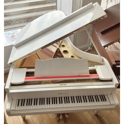 PIANO A QUEUE YAMAHA G2 BLANC BRILLANT 173 CM