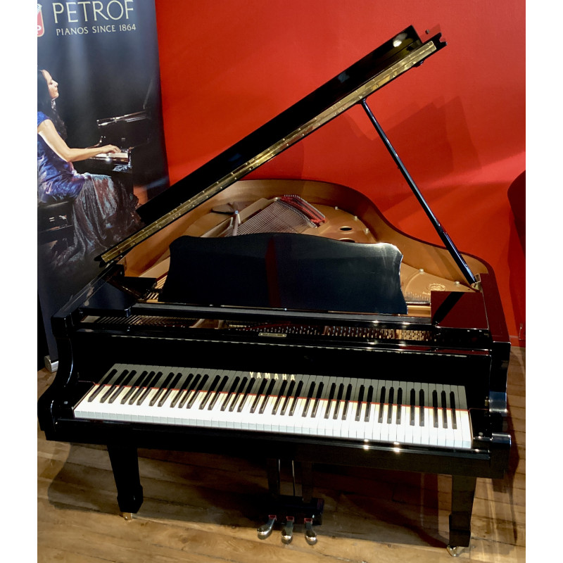 PIANO A QUEUE YAMAHA C3 SILENT 186 CM NOIR BRILLANT