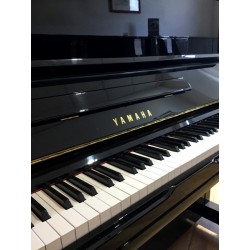 Piano Droit YAMAHA YU3 SILENT 131 cm Noir brillant