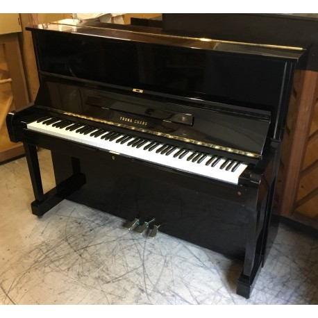 Piano Droit YOUNG CHANG U-121 Noir Brillant