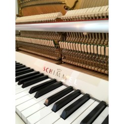 Piano occasion Droit SCHIMMEL 120 International Blanc brillant