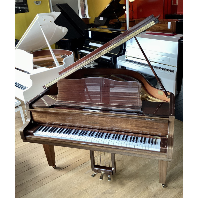 Piano à queue SCHIMMEL 157T finition Noyer Brillant