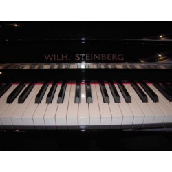 PIANO DROIT Wilh.Steinberg WST 118 III Noir Brillant/Chrome ou Laiton