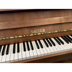 Piano droit SAUTER 108 Studio Noyer Satiné 108 cm