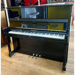 Piano droit PLEYEL P-131 finition noir brillant