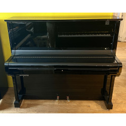 Piano droit THÜRMER Meissen 135 cm finition noir brillant
