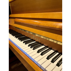 Piano droit SCHIMMEL 122KE finition Merisier satiné