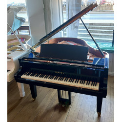 YAMAHA C2X PIANO A QUEUE NOIR BRILLANT 173 CM