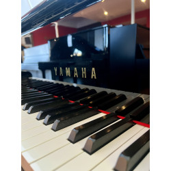 YAMAHA C2X PIANO A QUEUE NOIR BRILLANT 173 CM
