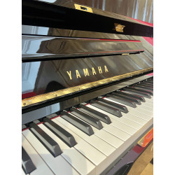 Piano Droit YAMAHA SU 118C Noir brillant 118cm