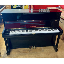Piano Droit YAMAHA SU 118C Noir brillant 118cm