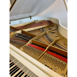 Kawai RX2 - Piano à Queue Blanc Brillant