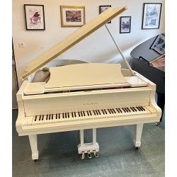 Kawai RX2 - Piano à Queue Blanc Brillant