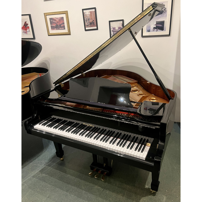 Piano a queue Kieffer 166 Noir Brillant