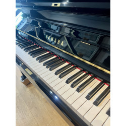 YAMAHA UX-1 Piano droit Noir Brillant