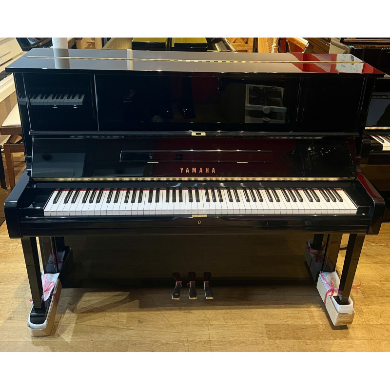 YAMAHA UX-1 Piano droit Noir Brillant