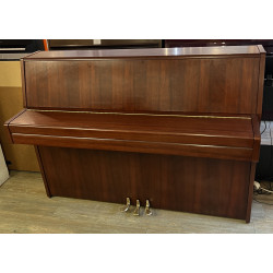 Location piano droit Yamaha M1J